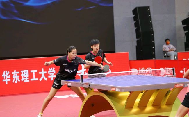 手和持球突 手和持球突